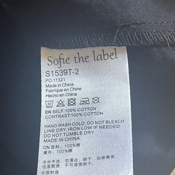 Black Puff Sleeve Blouse with Ribbon Detail - Picture 5 of 5